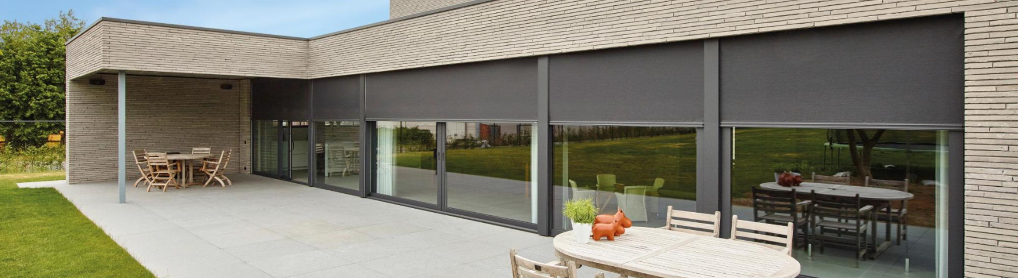 Store Banne et store extérieur vertical Béthune, Lille, Arras SOGESTORE